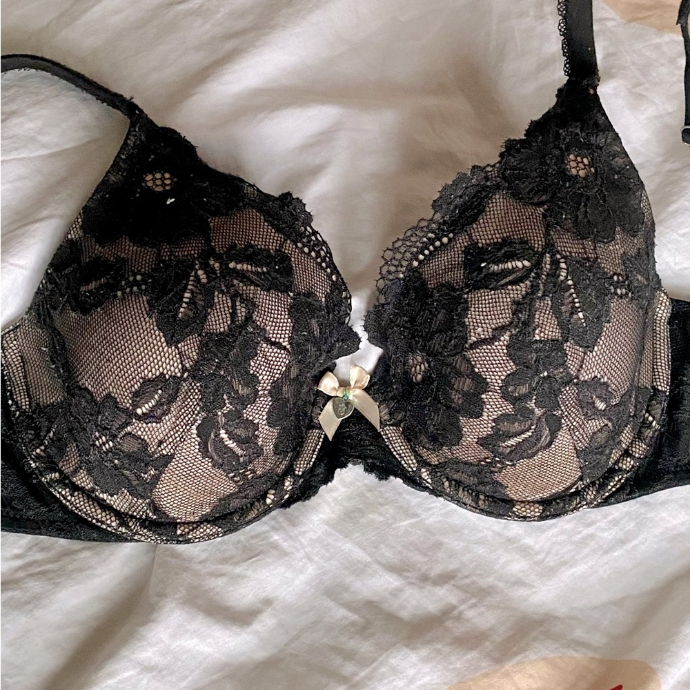 VS Lacey Full Coverage Lightly Lined Bra